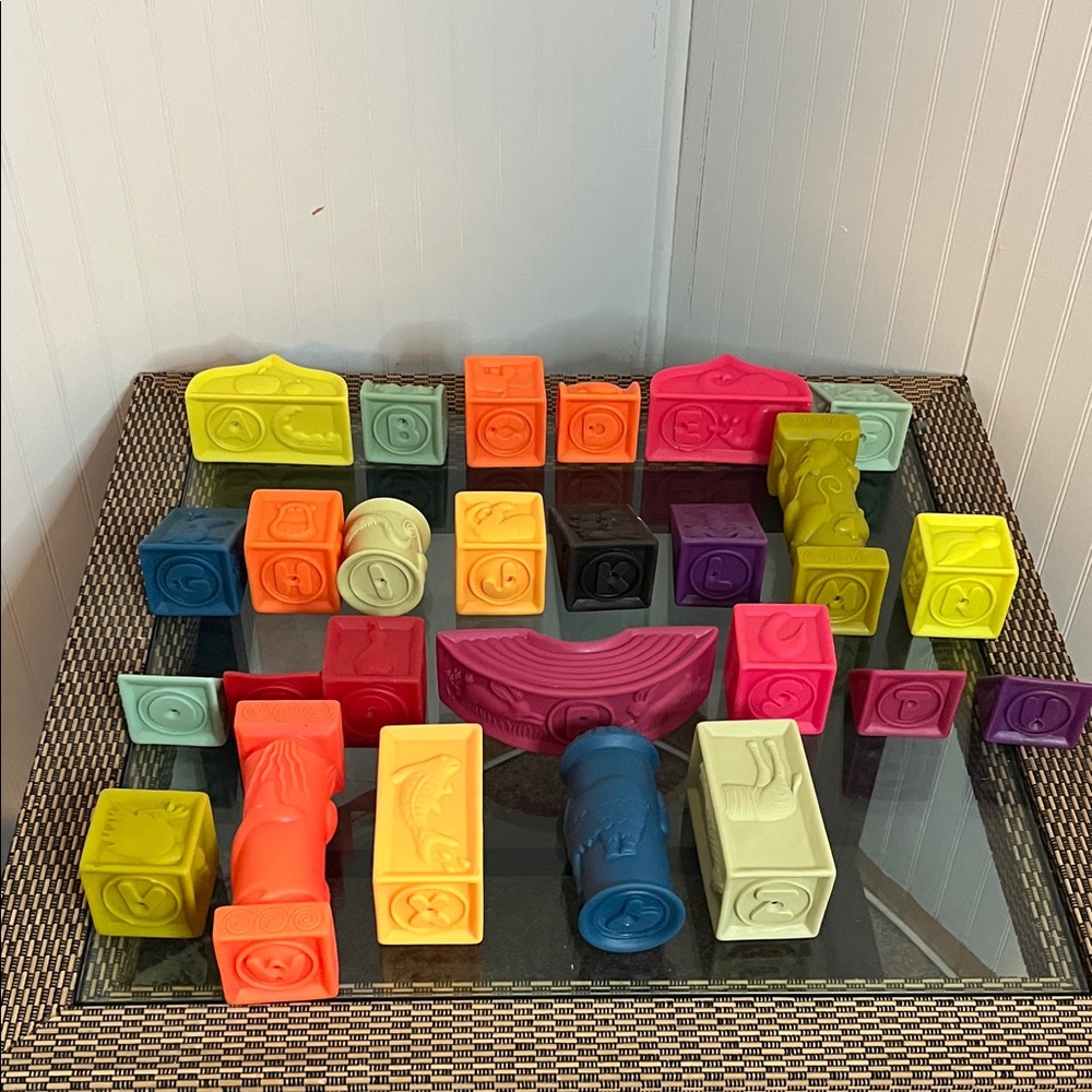 Alphabet & Animal Building Blocks Set
